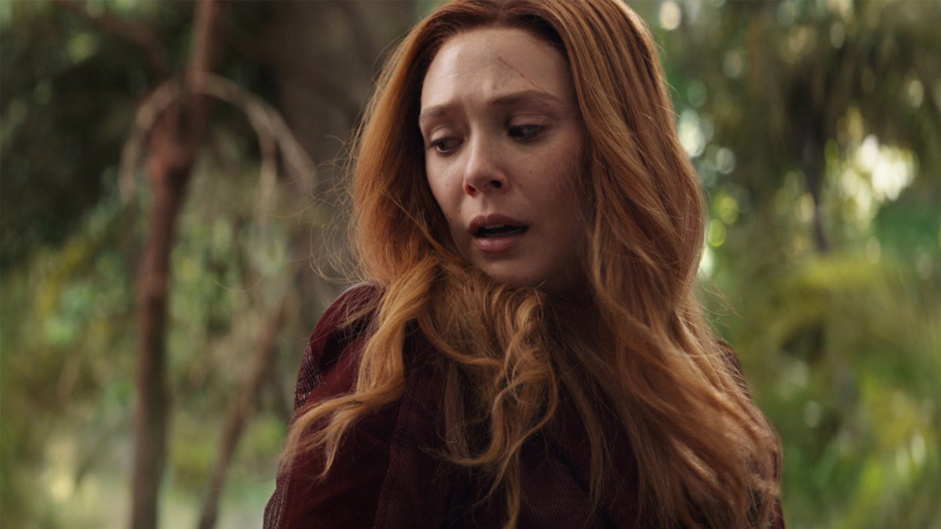 Still-of-Scarlet-Witch-from-Avengers-Infinity-War-Trailer